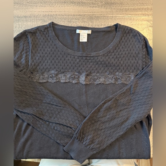 H&M Black Women’s sweater Top - Picture 3 of 9
